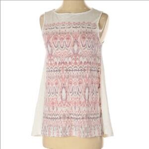Chaps White Geometric Pattern Tank Top
